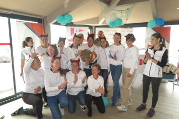 LES DAMES DE SAINT-TROPEZ LA MER ont joué la SERENADE