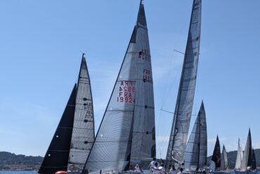 La Régate des Bravades à Saint-Tropez sous le soleil du Saint Patron  